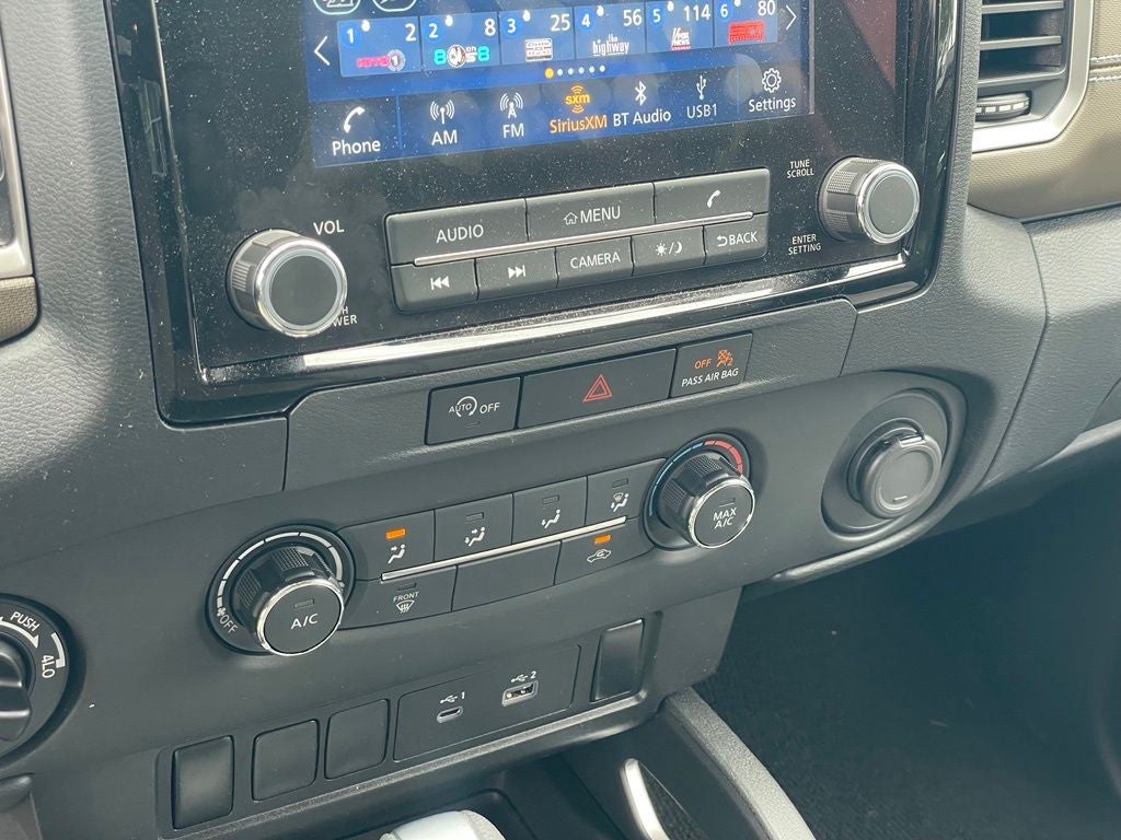 2023 Nissan Frontier SV