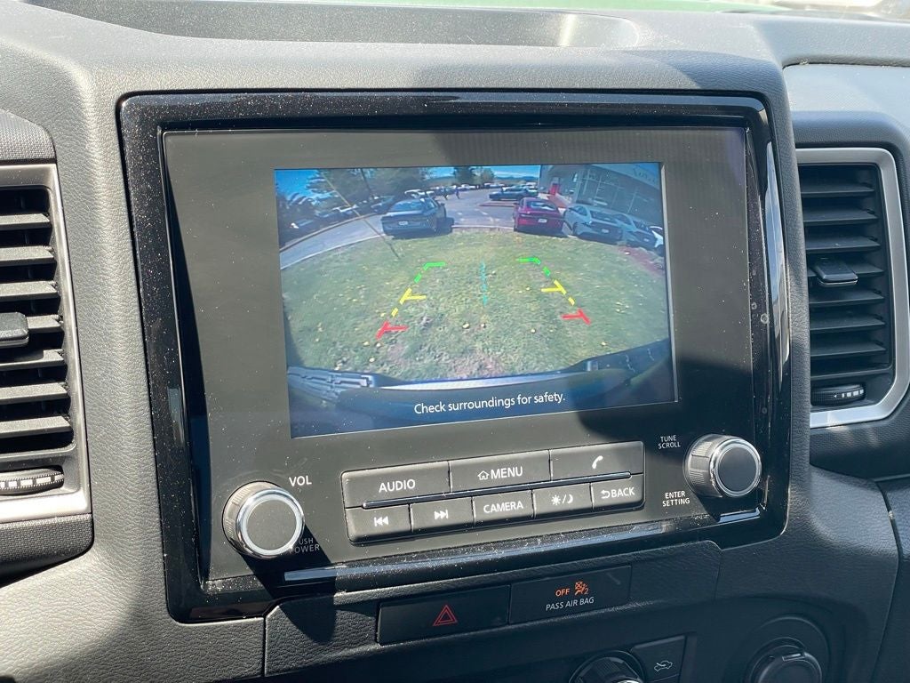 2023 Nissan Frontier SV