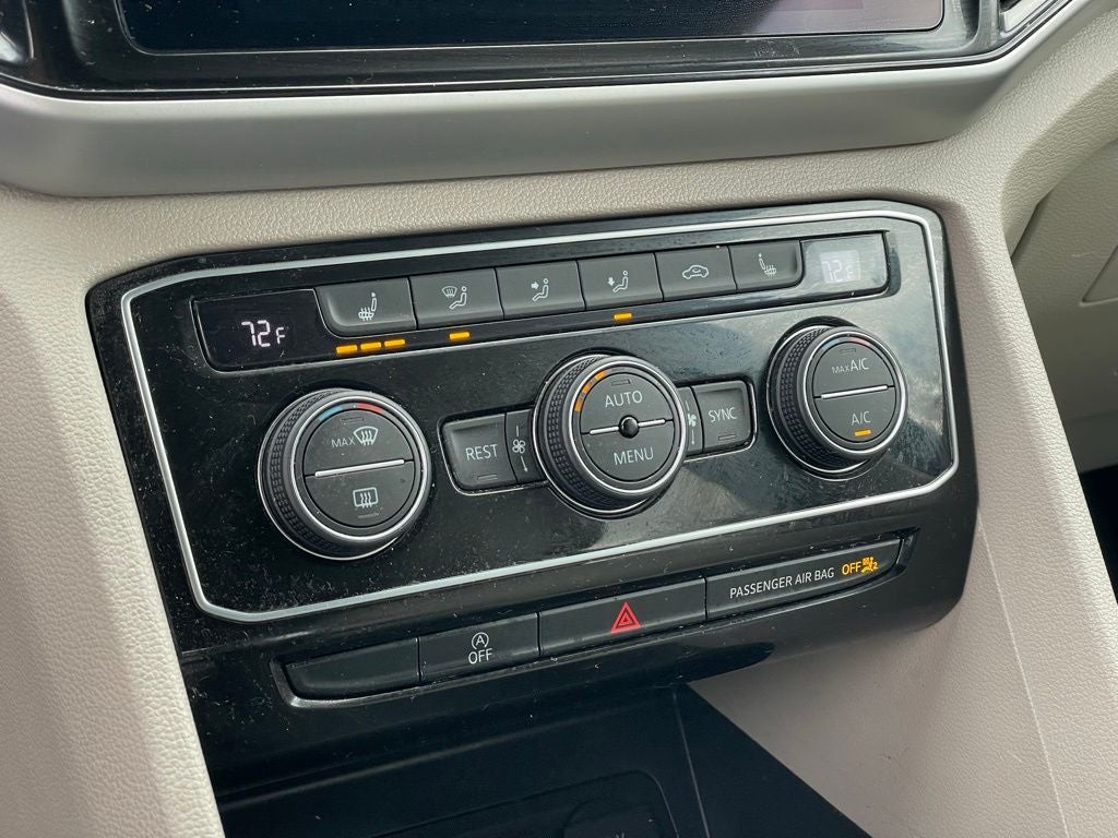 2023 Volkswagen Atlas 3.6L V6 SE w/Technology