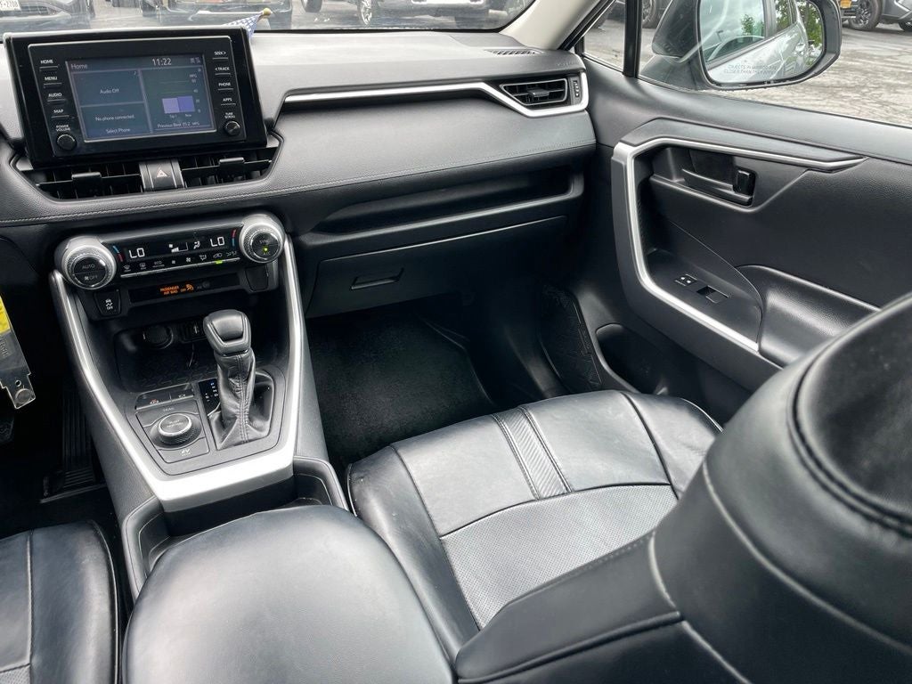 2019 Toyota RAV4 Hybrid LE