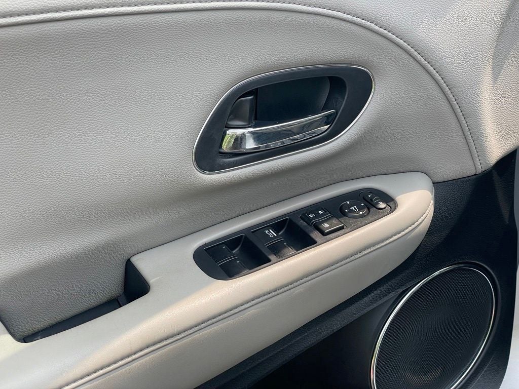 2016 Honda HR-V EX-L w/Navigation