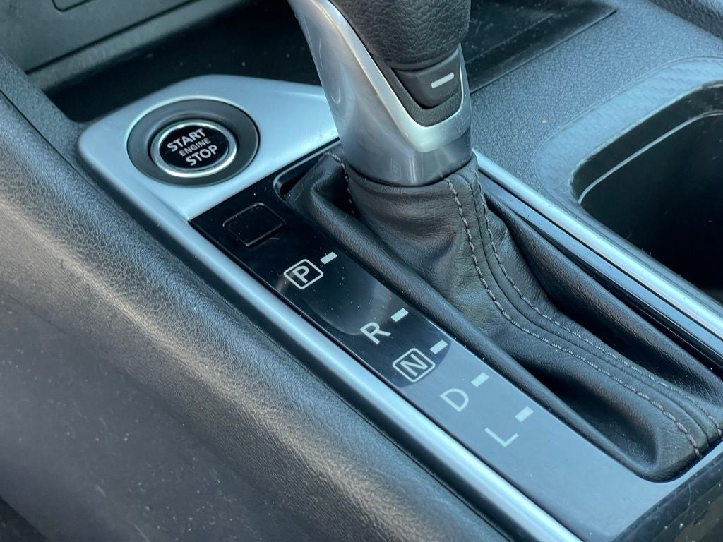 2023 Nissan Sentra SV Heated Seats