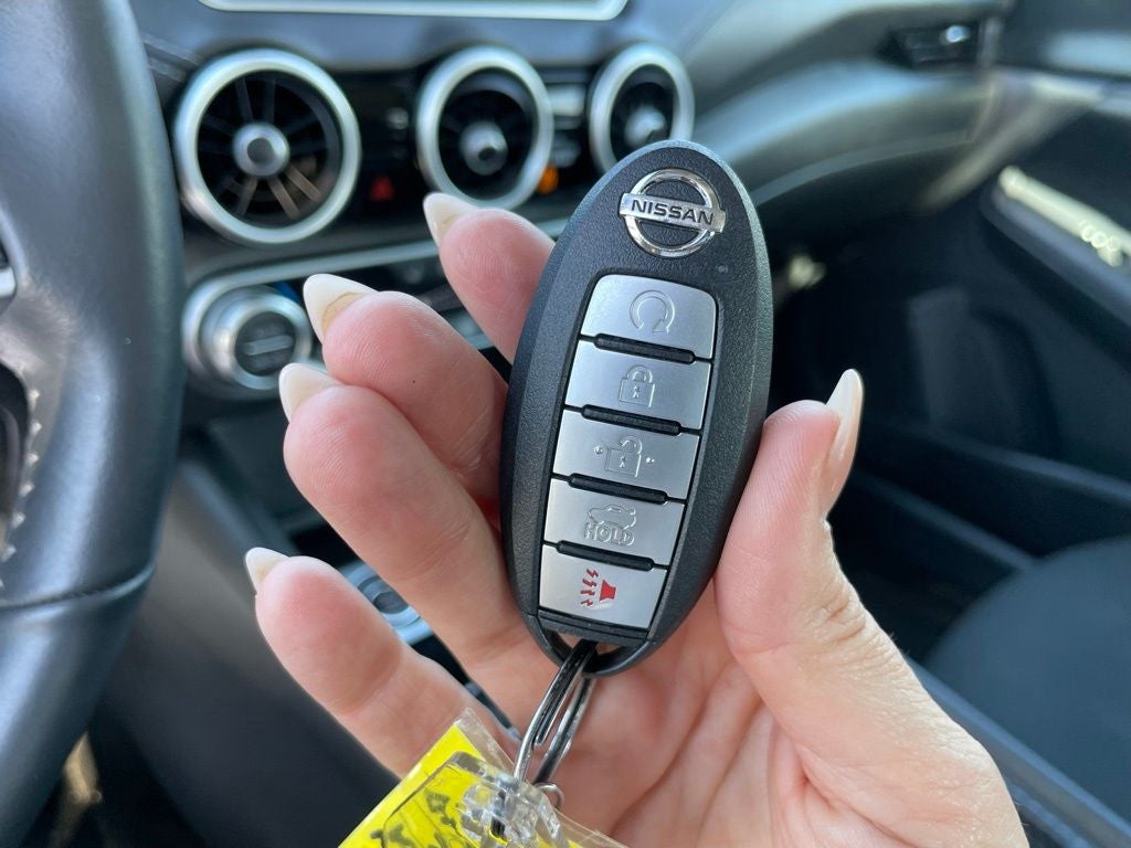 2023 Nissan Sentra SV Heated Seats