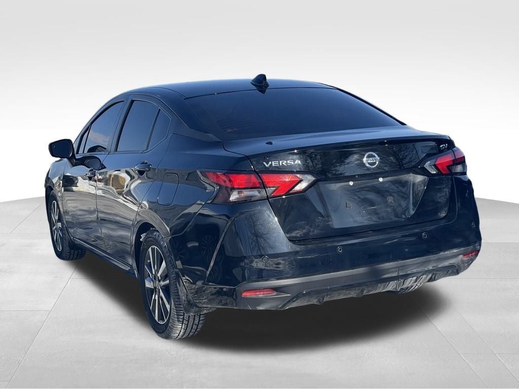 2022 Nissan Versa 1.6 SV
