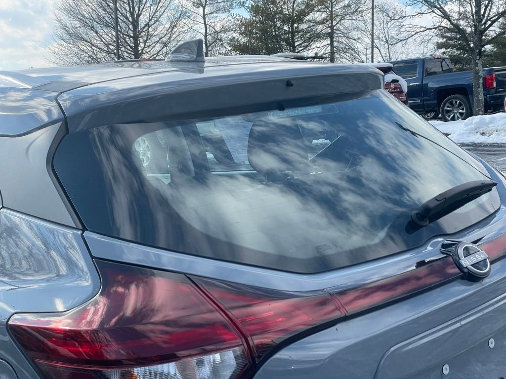 2024 Nissan Kicks SV