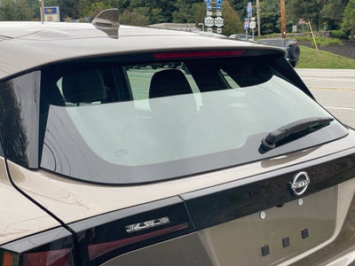 2025 Nissan Kicks S
