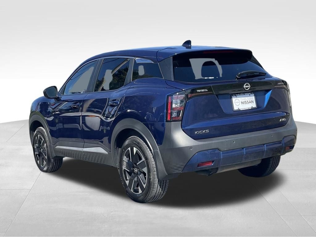 2025 Nissan Kicks SV