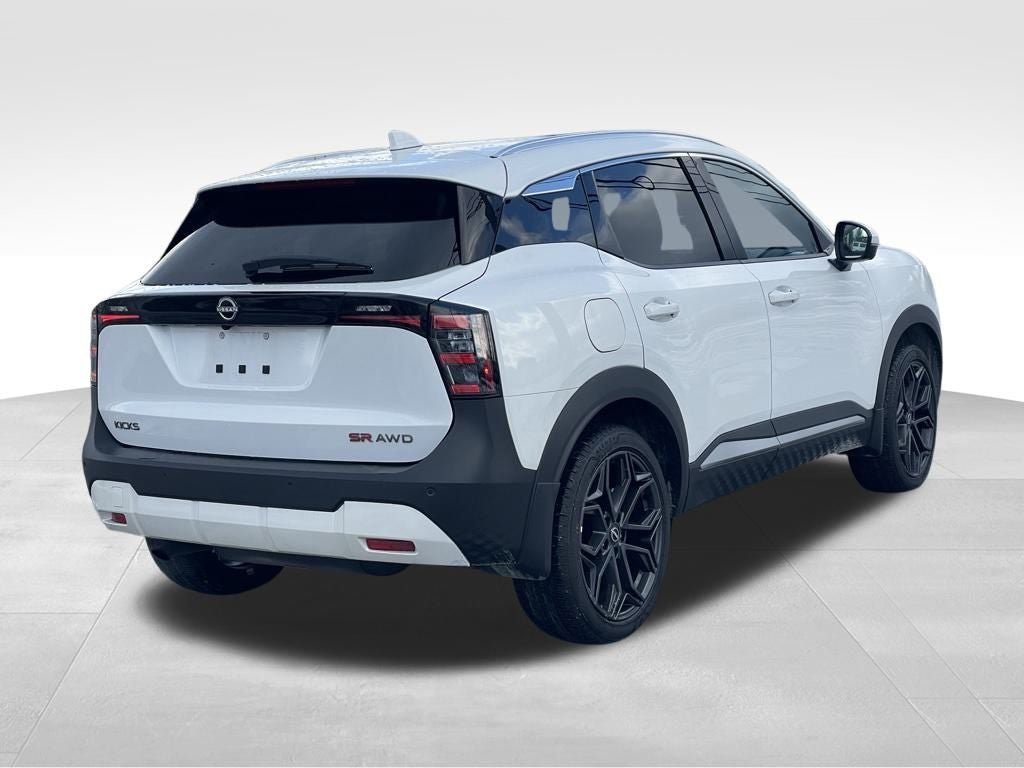 2025 Nissan Kicks SR