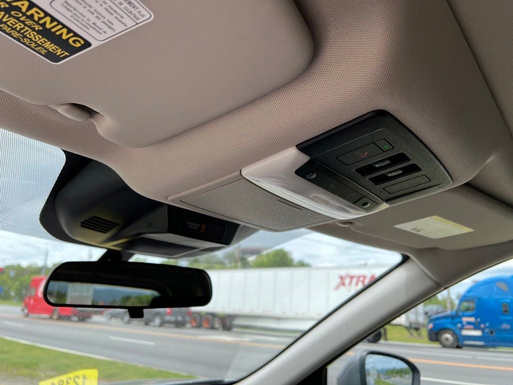 2022 Nissan Rogue SV Premium