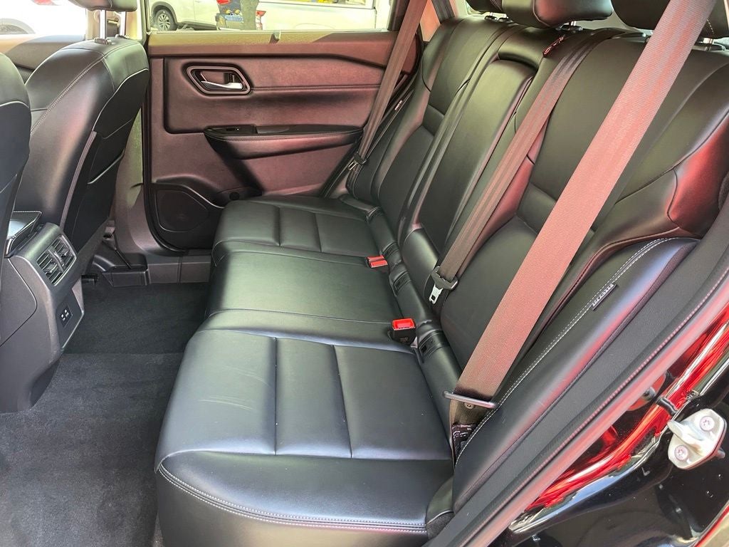 2023 Nissan Rogue SV Premium