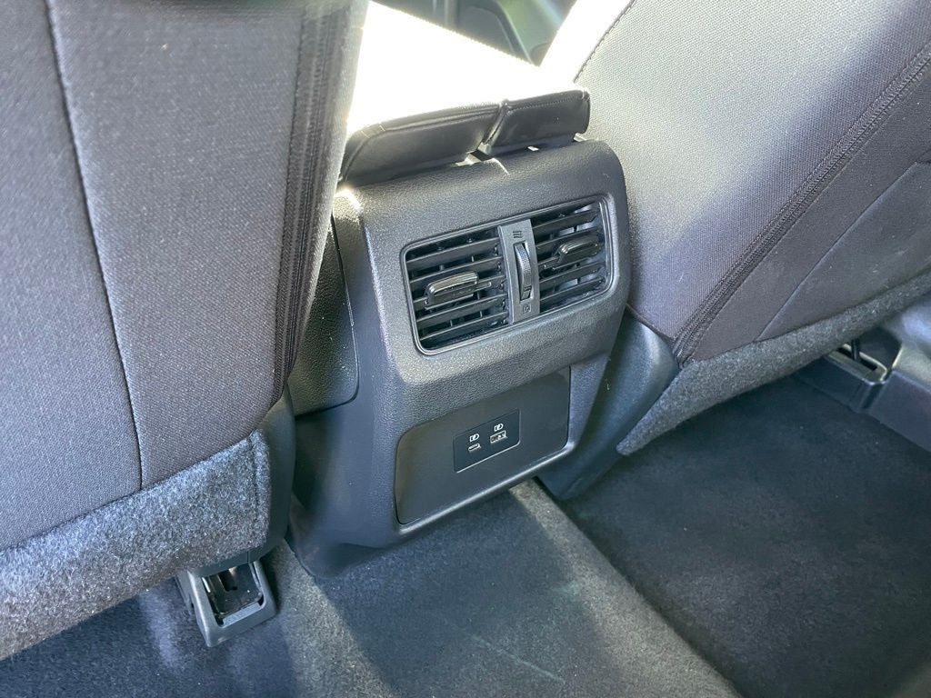 2023 Nissan Rogue SV Cloth Seating