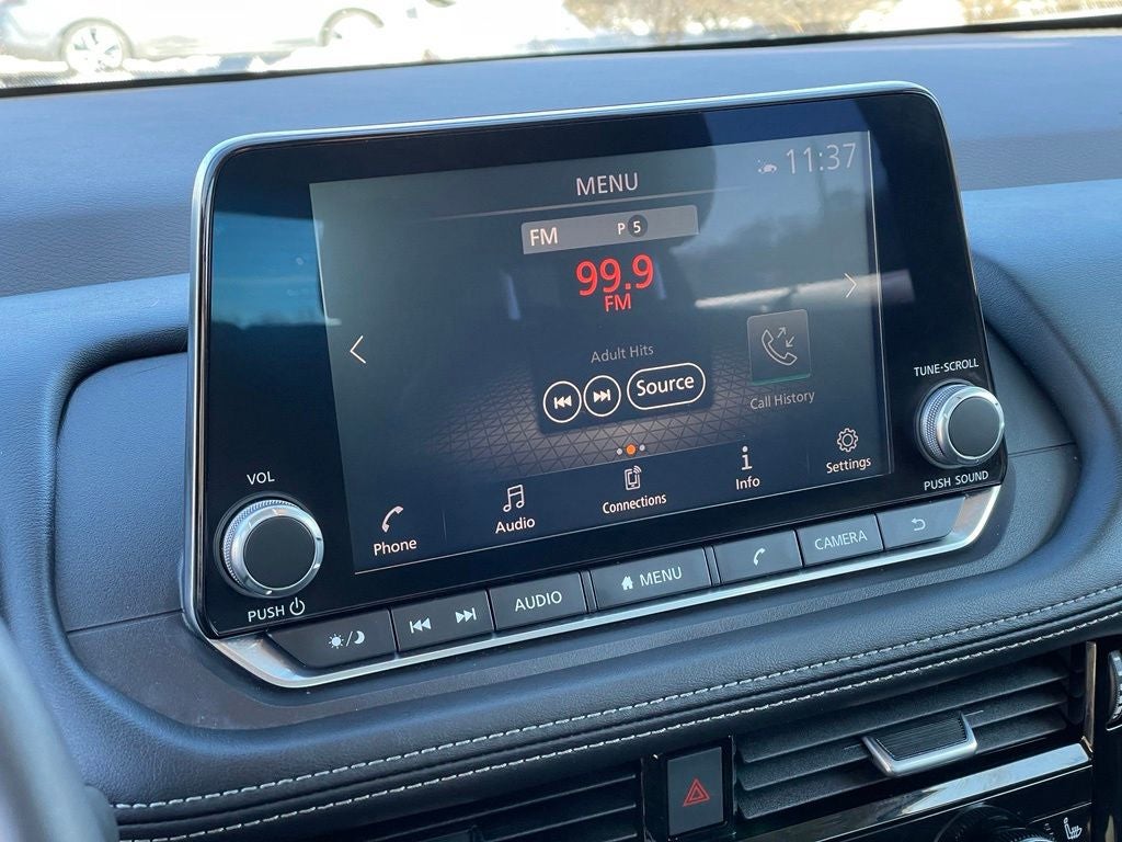 2023 Nissan Rogue SV premium