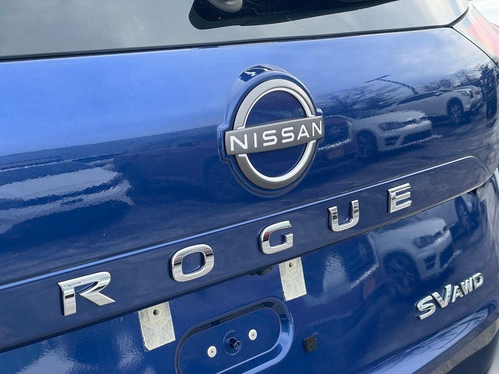 2023 Nissan Rogue SV premium