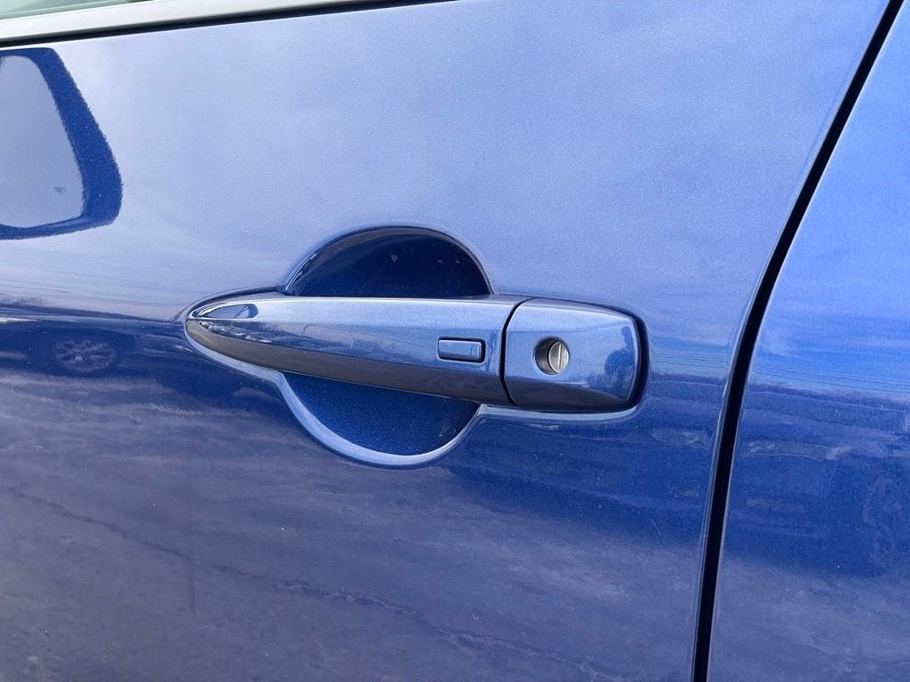2023 Nissan Rogue SV premium