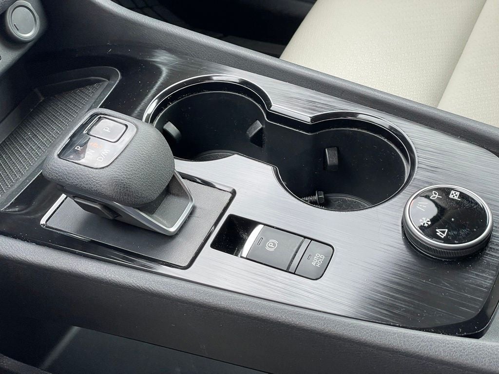 2023 Nissan Rogue SV premium