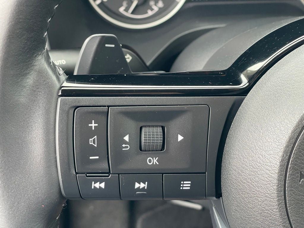 2023 Nissan Rogue SL Premium
