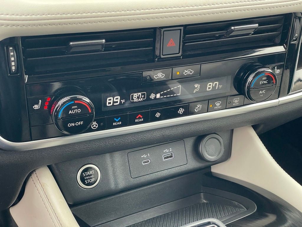 2023 Nissan Rogue SL Premium