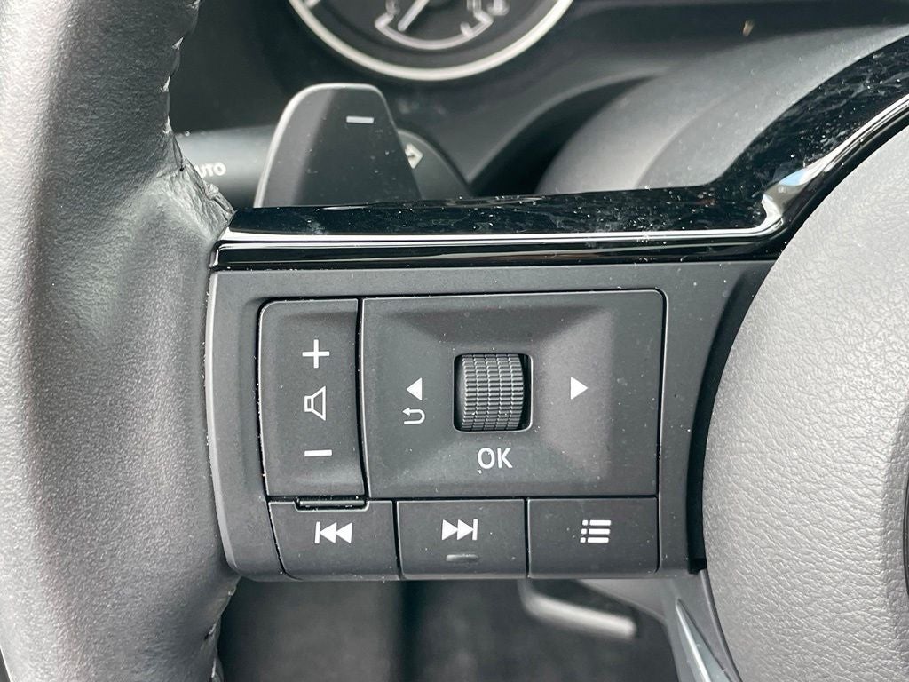 2023 Nissan Rogue SL Premium