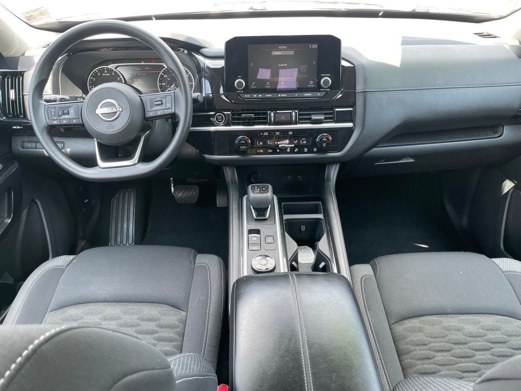 2023 Nissan Pathfinder S