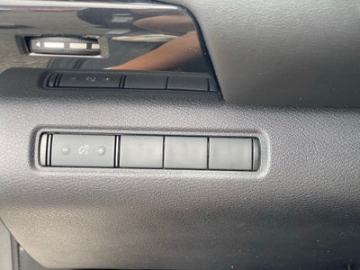 2023 Nissan Pathfinder S