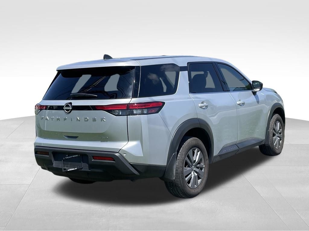 2024 Nissan Pathfinder S