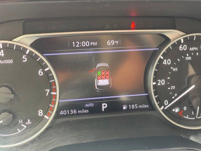 2023 Nissan Pathfinder SV
