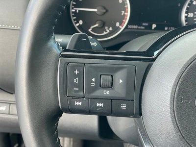 2023 Nissan Pathfinder SL w/Navi & Cross Bars