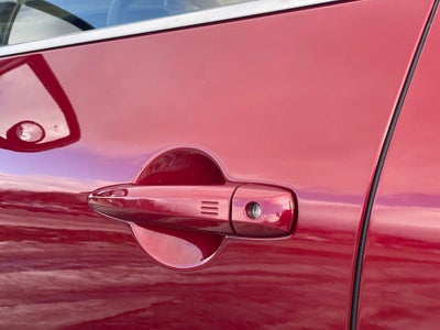 2023 Nissan Pathfinder SL w/Navi & Cross Bars