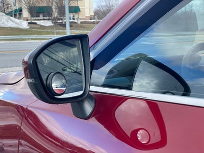 2023 Nissan Pathfinder SL w/Navi & Cross Bars