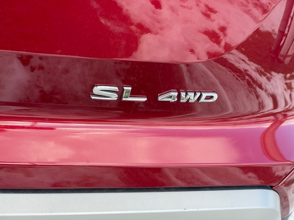 2023 Nissan Pathfinder SL w/Navi & Cross Bars