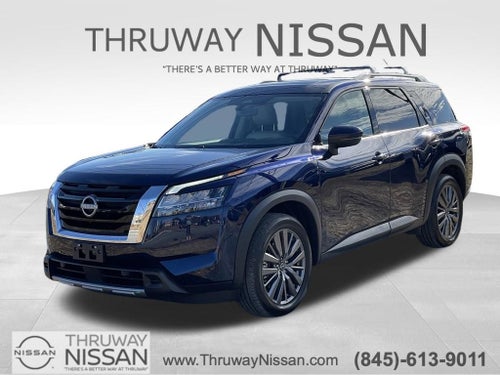 2023 Nissan Pathfinder SL Premium