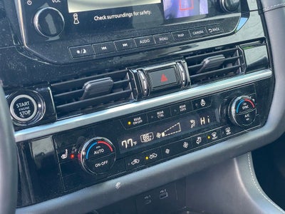 2023 Nissan Pathfinder SL PREMIUM