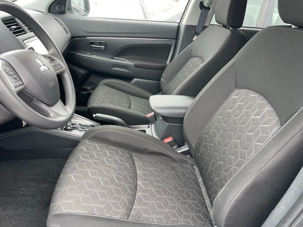 2024 Mitsubishi Outlander Sport 2.0 ES