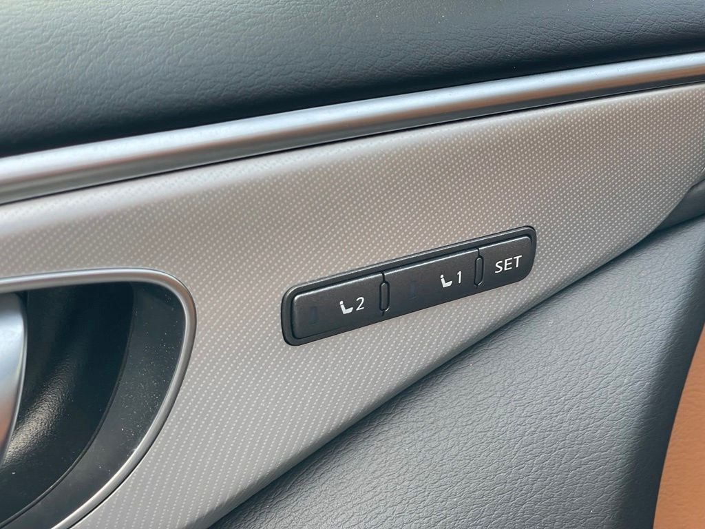 2023 INFINITI Q50 LUXE