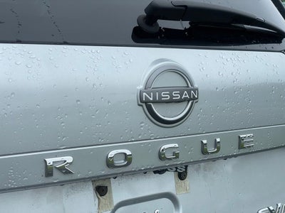 2023 Nissan Rogue SV premium
