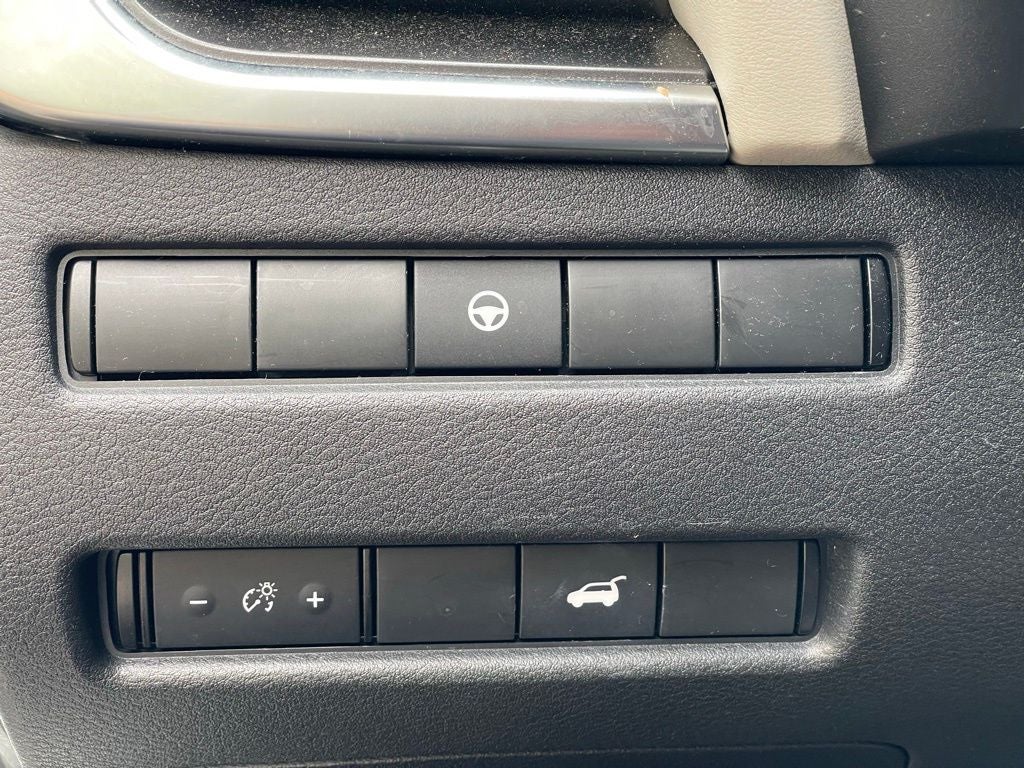 2023 Nissan Rogue SV Premium