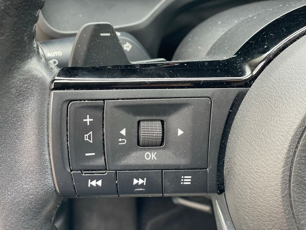 2023 Nissan Rogue SV Premium