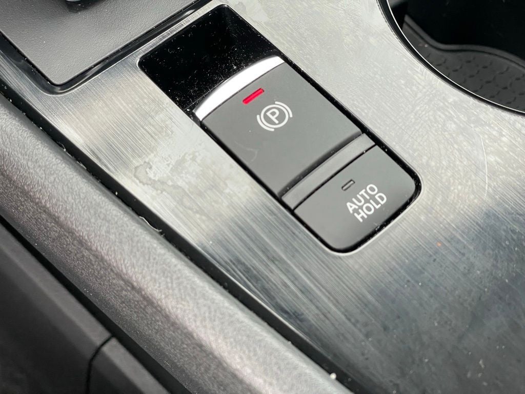 2023 Nissan Rogue SV Cloth Seating