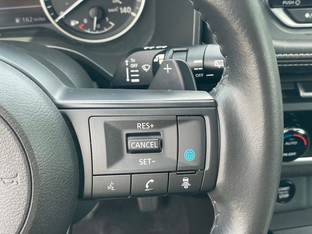 2025 Nissan Rogue SV Premium