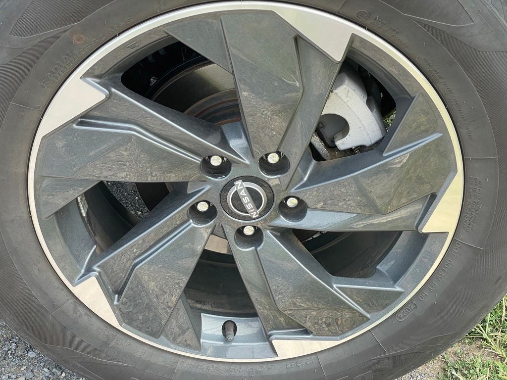 2025 Nissan Rogue SV Premium