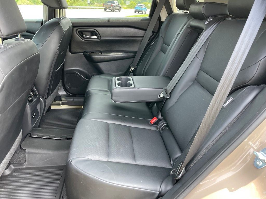 2025 Nissan Rogue SV Premium