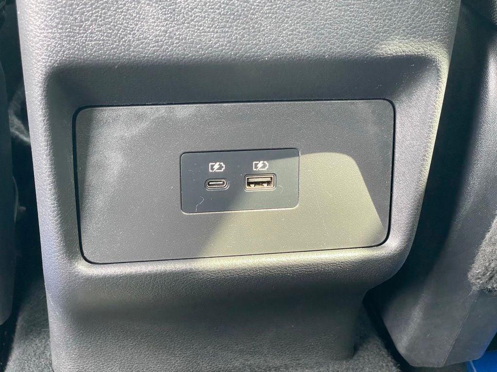 2023 Nissan Rogue SV Cloth Seating