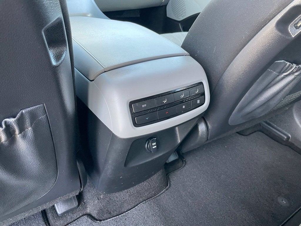 2023 Hyundai Palisade SE