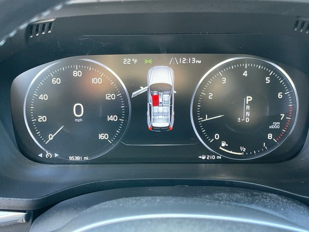 2020 Volvo XC60 T5 Momentum