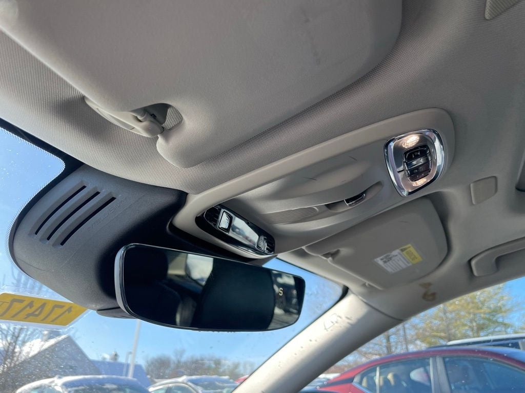 2020 Volvo XC60 T5 Momentum