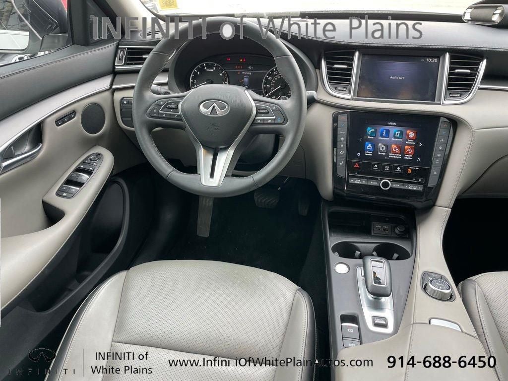 2023 INFINITI QX50 LUXE