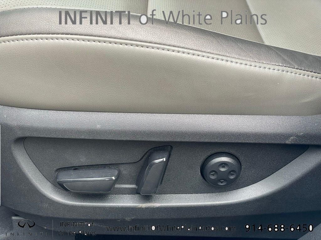 2023 INFINITI QX50 LUXE