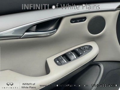 2023 INFINITI QX50 LUXE