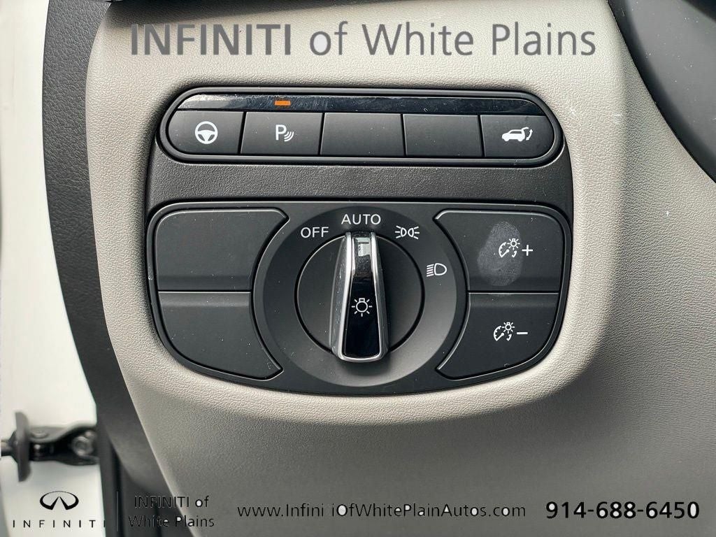 2023 INFINITI QX50 LUXE