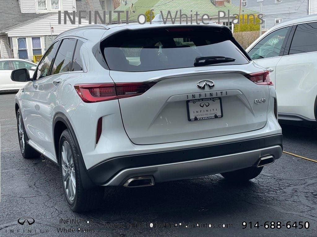 2023 INFINITI QX50 LUXE